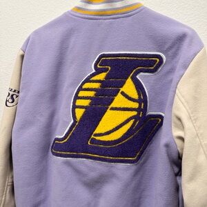 NBA LAKERS Varsity Lettermen’s Embroidered Patch Bomber Jacket